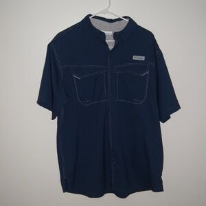 Men's Blue Columbia Fishing Shirt size Medium